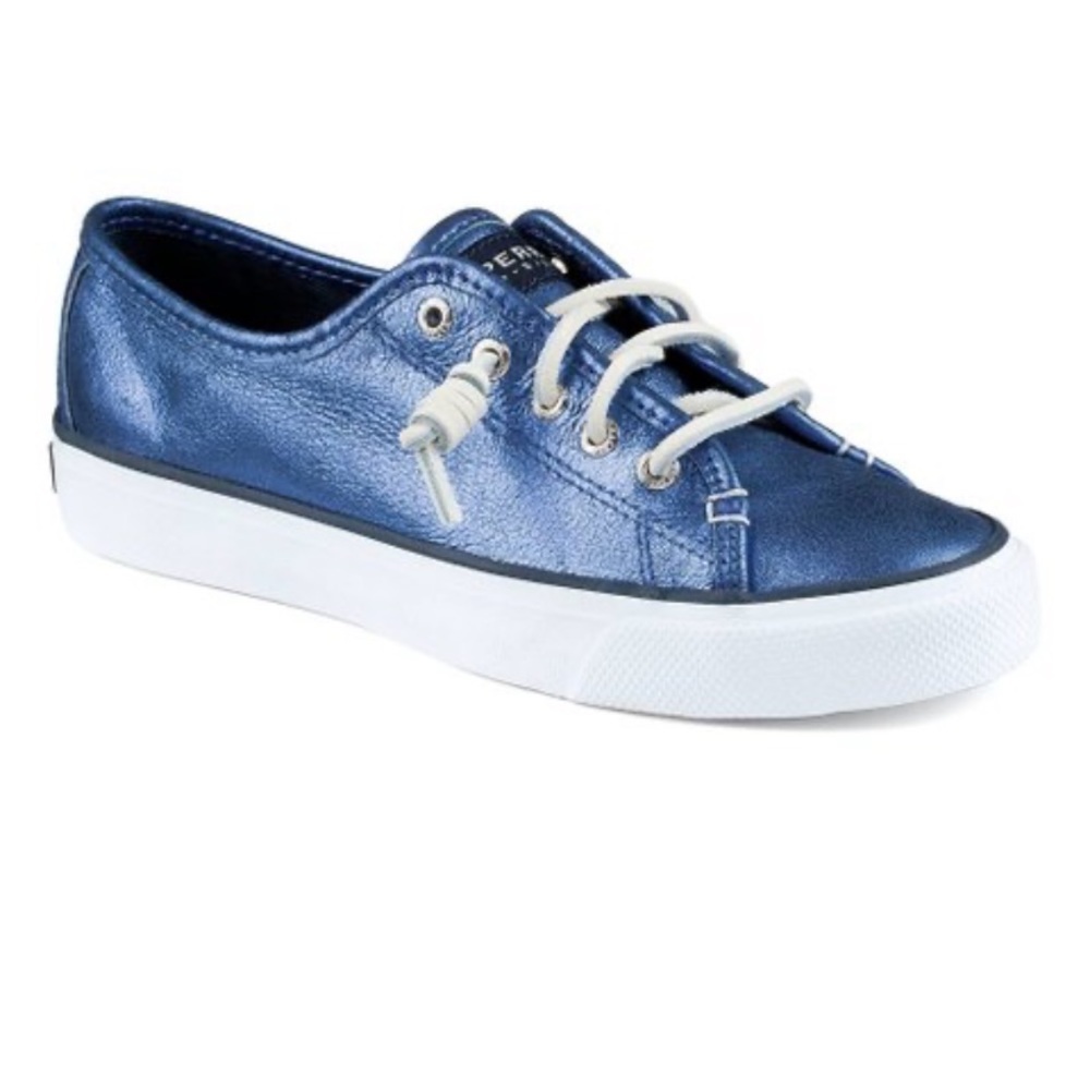 Sperry Metallic Navy Blue Leather Sneaker